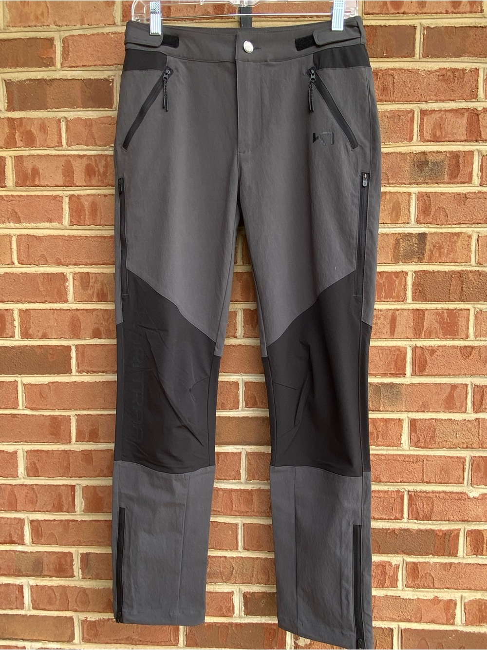 Kari Traa Sanne Gray and Black Hiking Pants Sz S NWOT